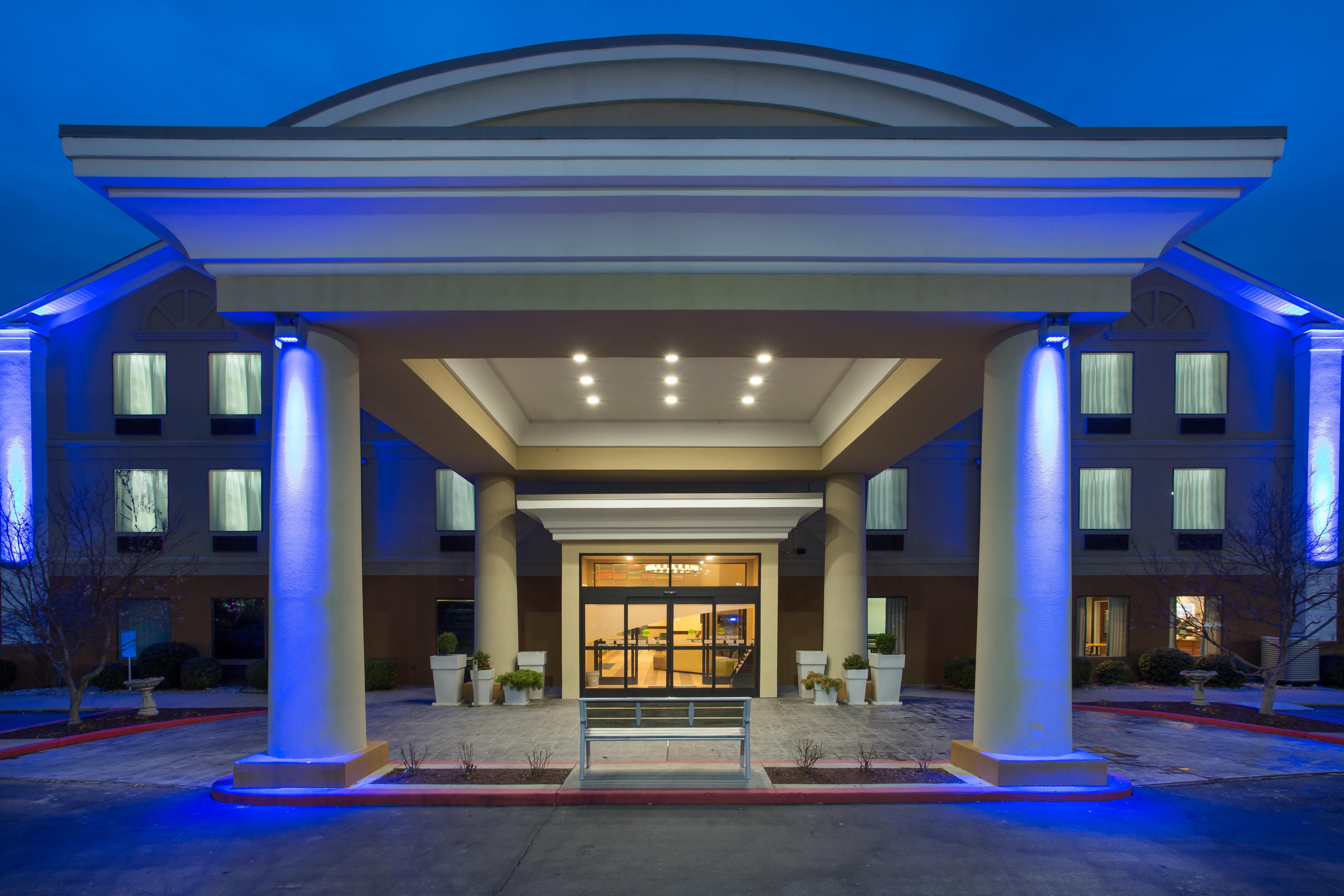 Holiday Inn Express Lexington Southwest Nicholasville By Ihg Exterior photo