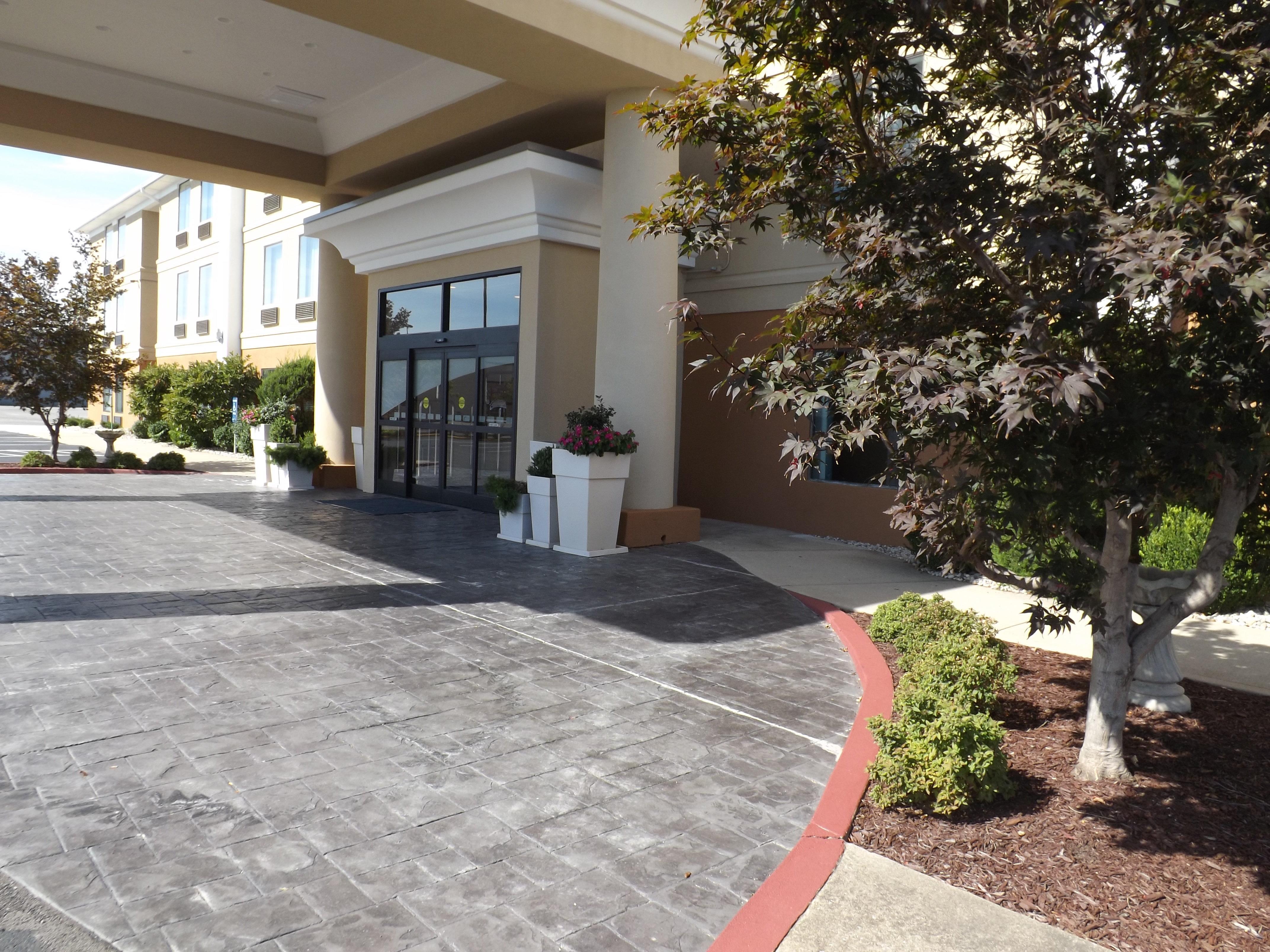 Holiday Inn Express Lexington Southwest Nicholasville By Ihg Exterior photo