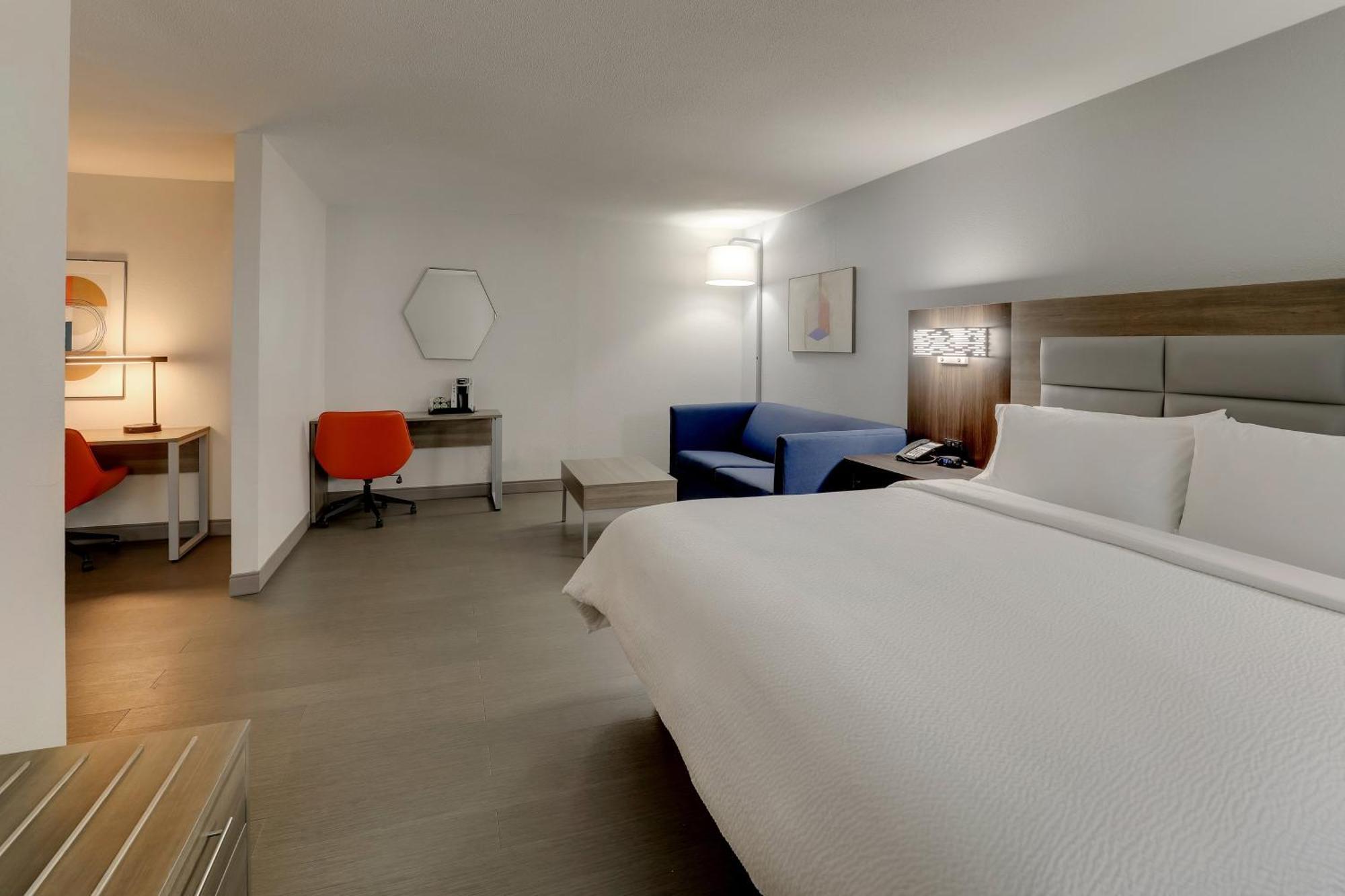 Holiday Inn Express Lexington Southwest Nicholasville By Ihg Exterior photo