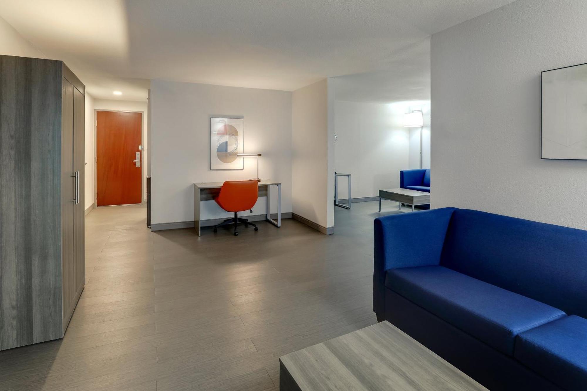 Holiday Inn Express Lexington Southwest Nicholasville By Ihg Exterior photo